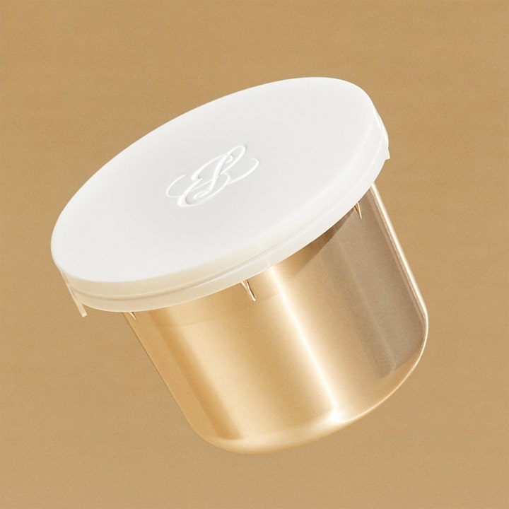 Revitalizing Supreme+ Youth Power Creme