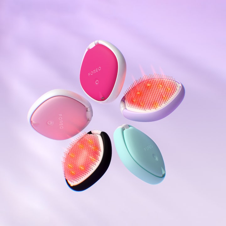 FLIP™ Play Advanced LED Light Hairbrush