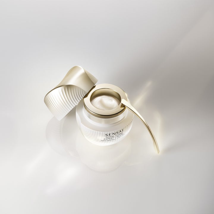 Total Form Expert Cream