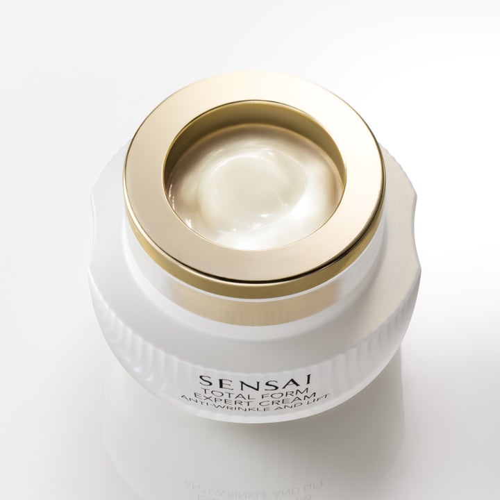 Total Form Expert Cream